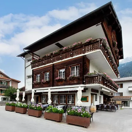 Hotel Tgesa Romana 3*